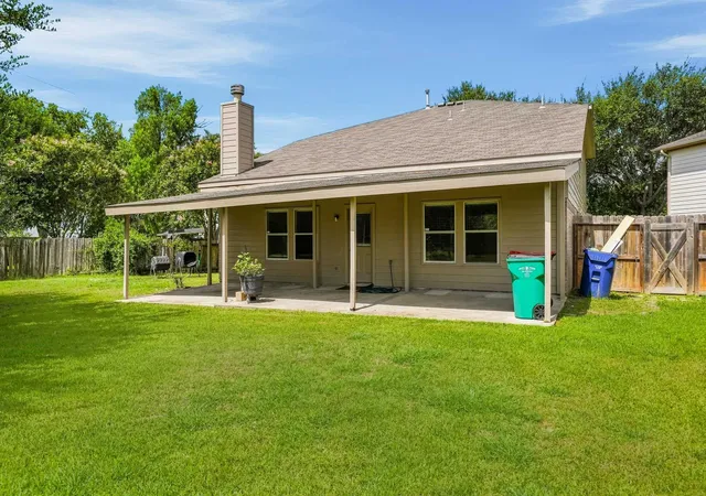 Photo 3 of Single family home for sale at 18303 Austin Oak Ln, Richmond, TX 77407 | MLS# 71111604 | Listing updated on 2026-08-19