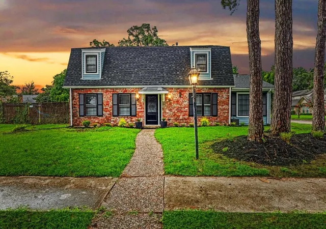 1st image of 2207 S Palm Ct, Pasadena, TX 77502 | MLS# 65197811