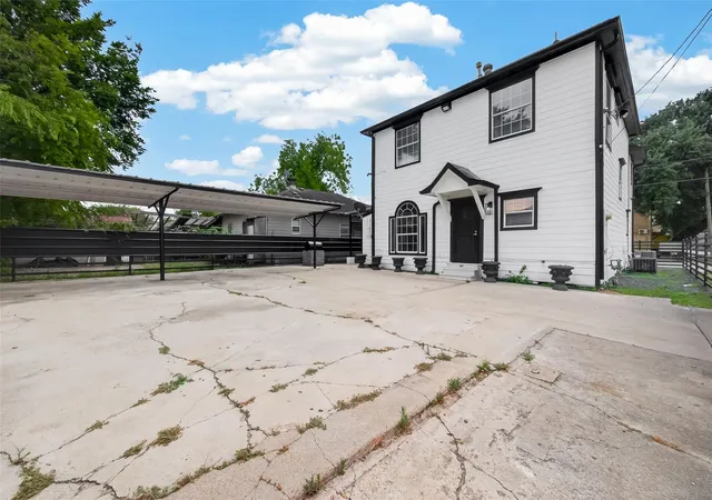 43rd image of 2120 Fulton St, Houston, TX 77009 | MLS# 36333500