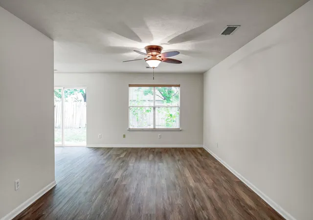 5th image of 19427 Ambrosia Falls Dr, Tomball, TX 77375 | MLS# 52964434