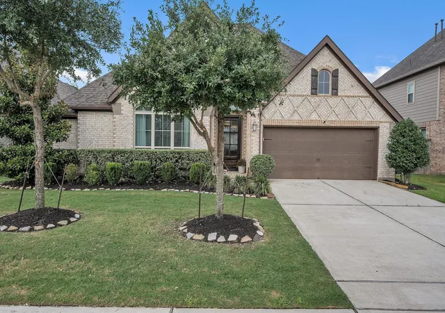 1st image of 25130 Pinebrook Grove Ln, Tomball, TX 77375 | MLS# 58111852