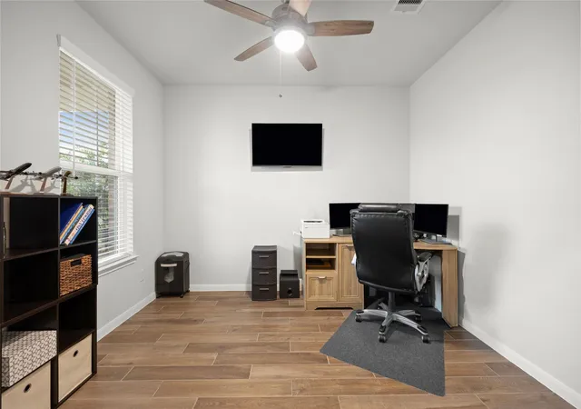 Photo 4 of Single family home for sale at 21131 Lady Of The Lake Ln, Cypress, TX 77433 | MLS# 44404078 | Listing updated on 2026-09-07