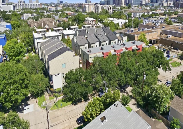 4th image of 2718 Jackson St, Houston, TX 77004 | MLS# 10399417