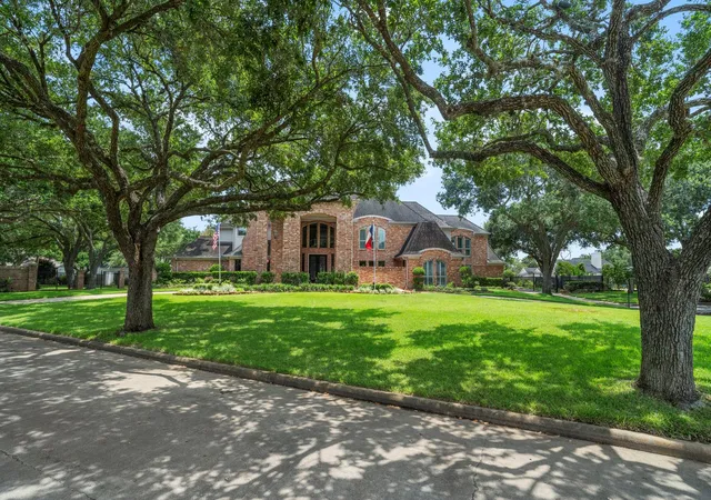 50th image of 3 Regent Ct, Sugar Land, TX 77478 | MLS# 22319120