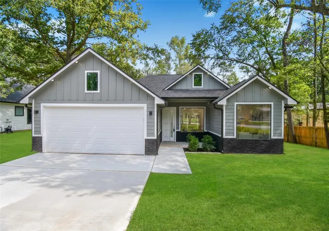 1st image of 3575 Roy Bean Rd, Willis, TX 77378 | MLS# 82143874