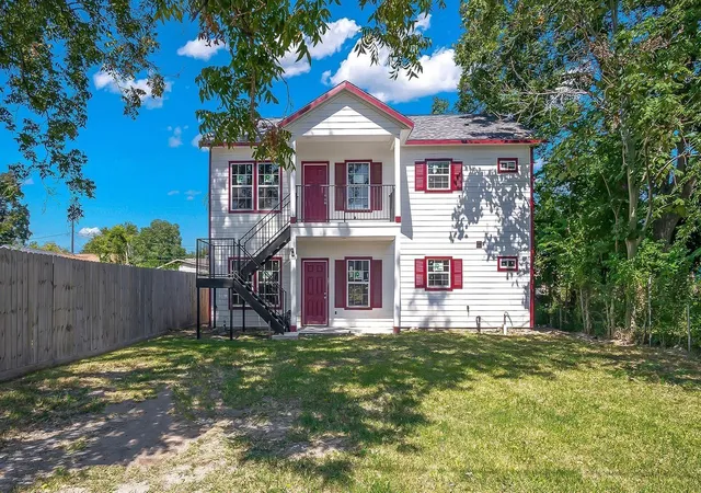 1st image of 3117 E Crosstimbers St, Houston, TX 77093 | MLS# 77757427