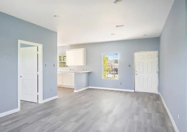 8th image of 3117 E Crosstimbers St, Houston, TX 77093 | MLS# 77757427