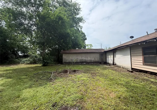 Photo 3 of Single family home for sale at 15818 Waverly Dr, Houston, TX 77032 | MLS# 51632143 | Listing updated on 2026-08-03