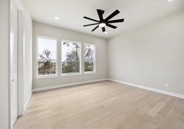 5th image of 5811 Mansfield Heights Ln, Houston, TX 77091 | MLS# 13808103