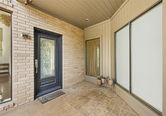 4th image of 43 Legend Ln, Houston, TX 77024 | MLS# 54101710