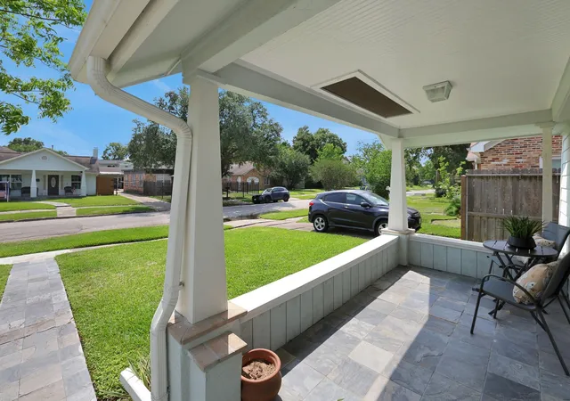 Photo 4 of Single family home for sale at 1459 Godwin St, Houston, TX 77023 | MLS# 23864479 | Listing updated on 2026-08-11