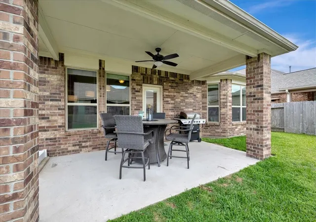 4th image of 2295 Ashley Falls Ln, League City, TX 77573 | MLS# 42310980
