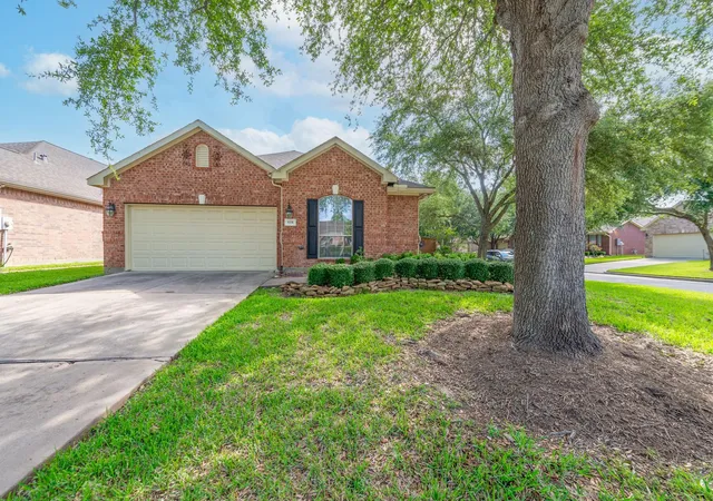 2nd image of 5331 Valley Bluff Ln, Katy, TX 77494 | MLS# 2847676