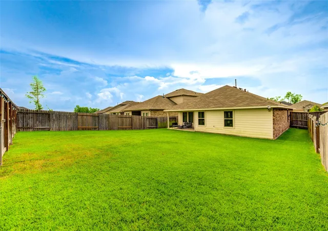 Photo 3 of Single family home for sale at 21577 Starry Night Dr, New Caney, TX 77357 | MLS# 32158688 | Listing updated on 2026-09-19