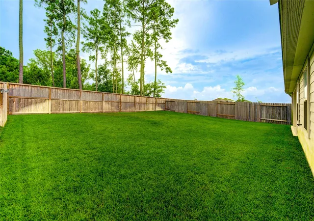 Photo 3 of Single family home for sale at 21577 Starry Night Dr, New Caney, TX 77357 | MLS# 32158688 | Listing updated on 2026-09-19