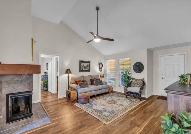 Homes for sale in Kingwood, TX | 2627 Clear Ridge Dr, Kingwood, TX 77339 | MLS# 40907718