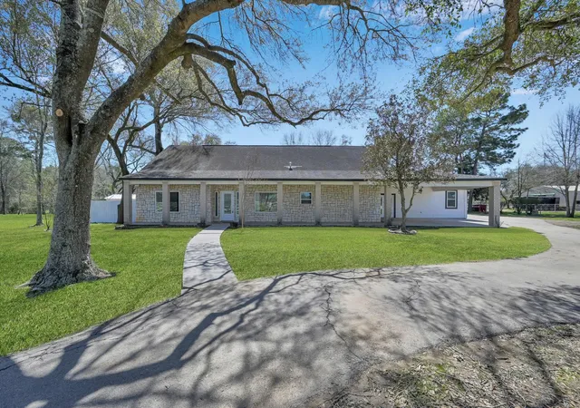 19th image of 10420 Hufsmith Rd, Tomball, TX 77375 | MLS# 83404500