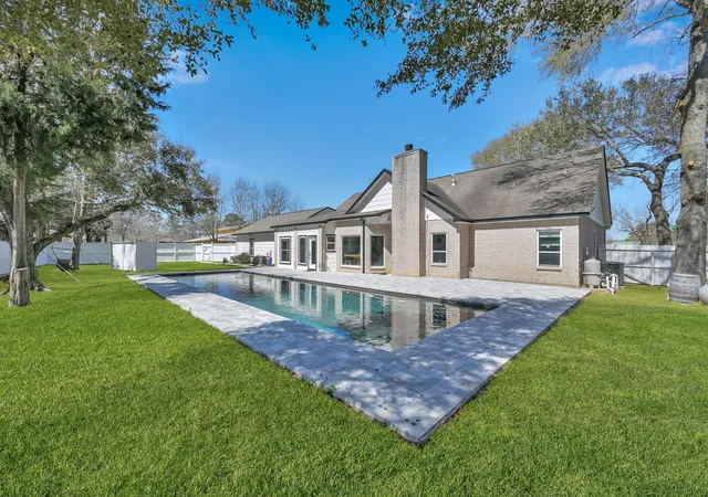 1st image of 10420 Hufsmith Rd, Tomball, TX 77375 | MLS# 83404500