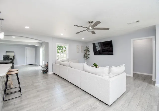 Photo 2 of Single family home for sale at 1119 Regal St, Houston, TX 77034 | MLS# 34187406 | Listing updated on 2026-08-28