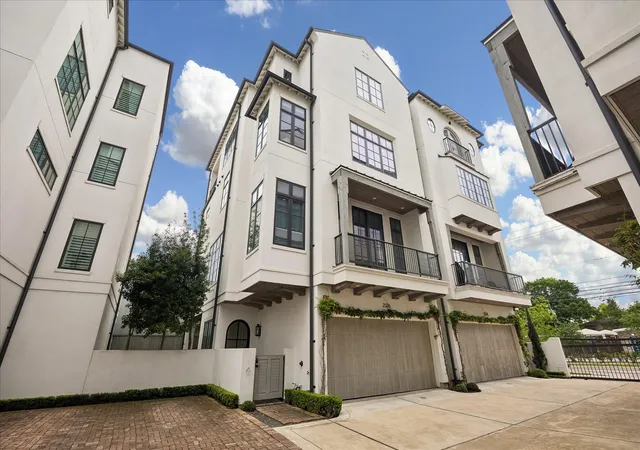 2nd image of 2326 Bissonnet St, Houston, TX 77005 | MLS# 80860542