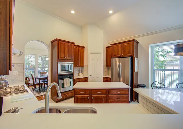 Photo 4 of Sale Pending at 18707 Agua Vista Dr, Houston, TX 77084 | MLS# 81770065 | Listing updated on 2026-08-09