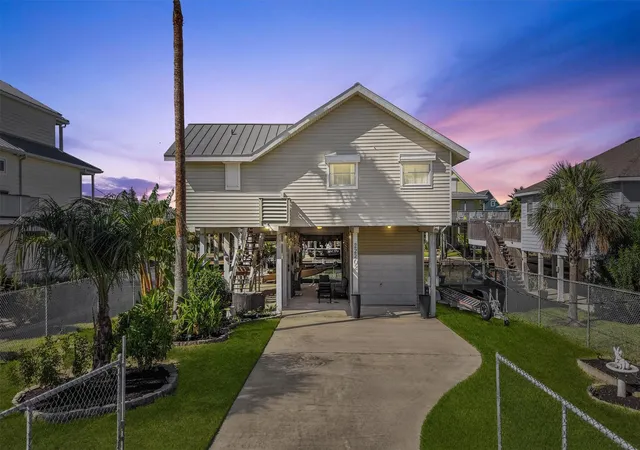 Photo 1 of Single family home for sale at 22202 Frio Dr, Galveston, TX 77554 | MLS# 65597319 | Listing updated on 2026-09-20