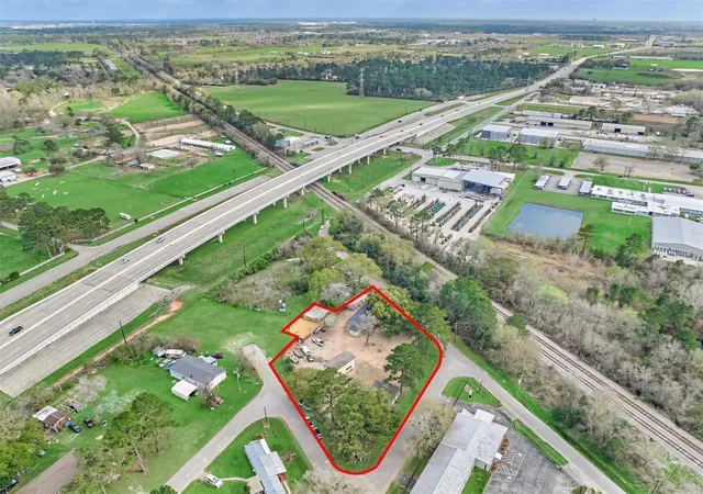 5th image of 24732 Hufsmith Kohrville Rd, Tomball, TX 77375 | MLS# 42212672