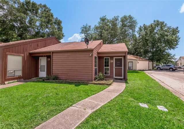 Homes for sale in Trinity, TX | 29 Driving Range Ln, Trinity, TX 75862 | MLS# 38671382