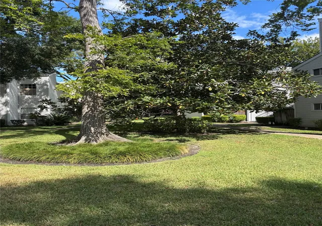 2nd image of 9809 Richmond Ave, Houston, TX 77042