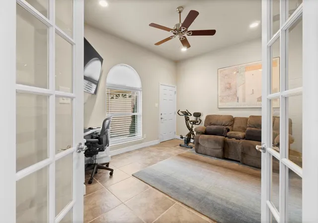 4th image of 191 Beth Cir, Huntsville, TX 77320 | MLS# 87237770