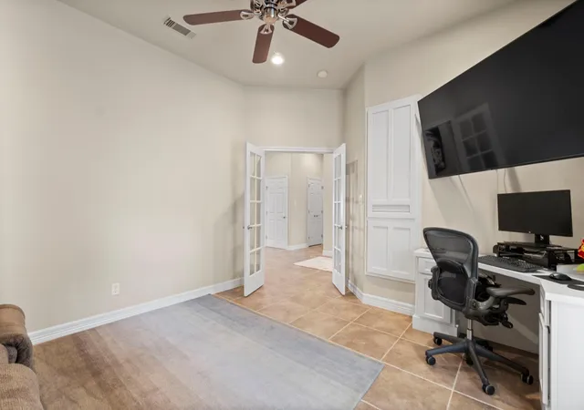 5th image of 191 Beth Cir, Huntsville, TX 77320 | MLS# 87237770