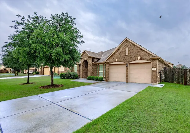 Homes for sale in Richmond, TX | 5926 Jasper Terrace Ln, Richmond, TX 77469 | MLS# 42434459