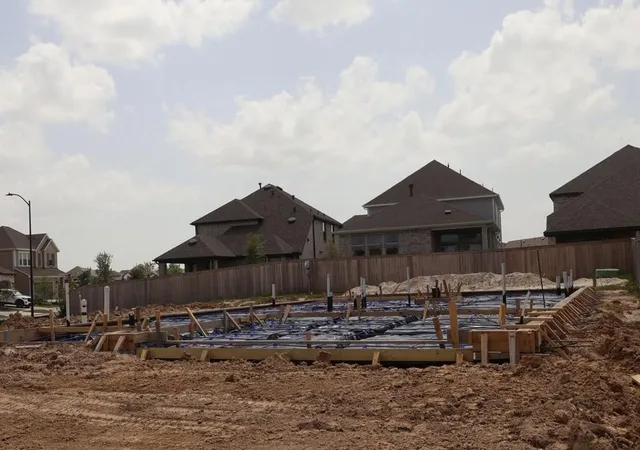 Photo 4 of Single family home for sale at 11211 Comn Hackberry St, Cypress, TX 77433 | MLS# 968625 | Listing updated on 2026-09-04