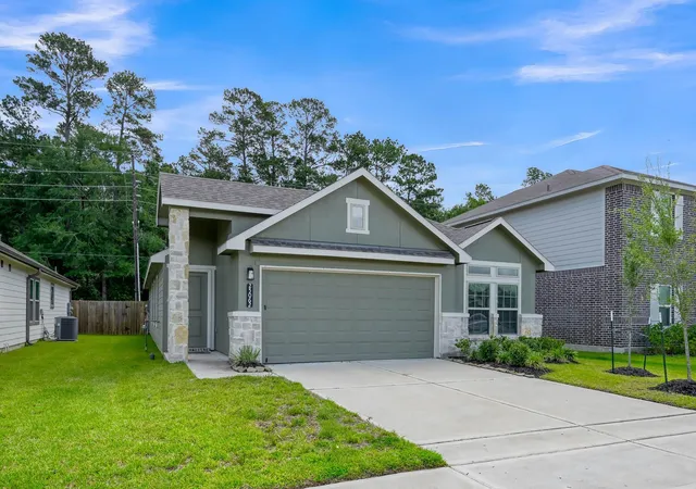 Photo 2 of Single family home for sale at 25062 Lindsey Ln, Magnolia, TX 77354 | MLS# 97088531 | Listing updated on 2026-07-22