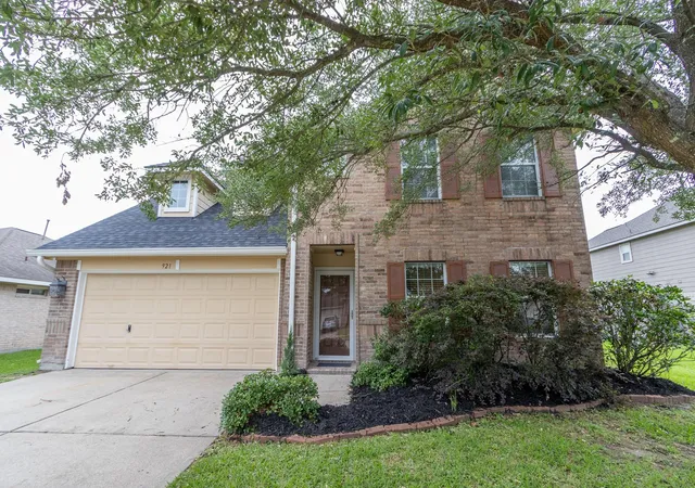 1st image of 921 Sage St, Baytown, TX 77521 | MLS# 58715024