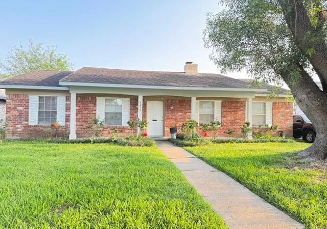 Photo 1 of Single family home for sale at 9419 Mcafee Dr, Houston, TX 77031 | MLS# 74932962 | Listing updated on 2026-09-10