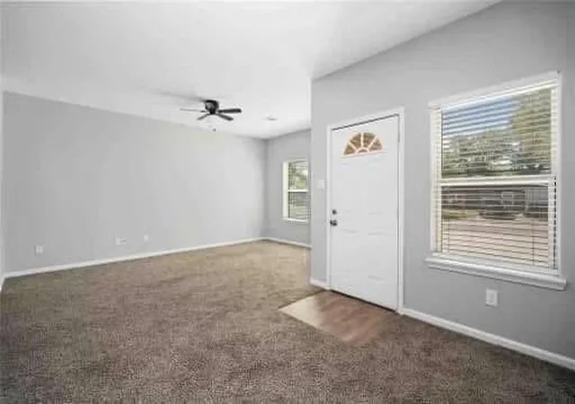 4th image of 5101 Southwind St, Houston, TX 77033 | MLS# 30509789