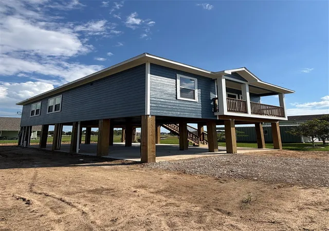 Photo 2 of Single family home for sale at 423 Calumet, Palacios, TX 77465 | MLS# 79472155 | Listing updated on 2026-07-22