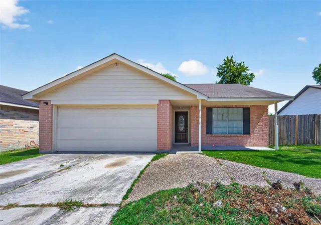 1st image of 10915 Clear Fork Dr, Humble, TX 77396 | MLS# 63826959