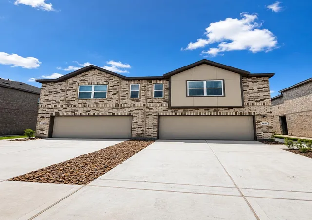 Photo 2 of Sale Pending at 2143 Salinas Dr, Rosharon, TX 77583 | MLS# 85062284 | Listing updated on 2026-08-04