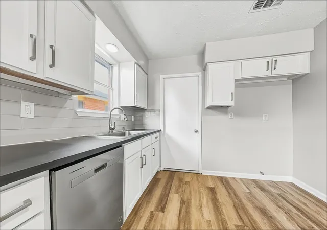 Photo 4 of Sale Pending at 12210 Lambeth Palace Dr, Houston, TX 77066 | MLS# 71283556 | Listing updated on 2026-09-04