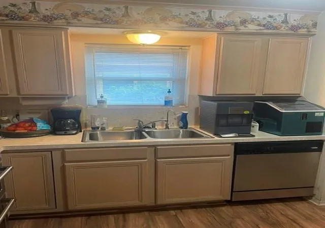 Photo 4 of Single family home for sale at 11950 Elk Springs Dr, Houston, TX 77067 | MLS# 84606860 | Listing updated on 2026-08-25
