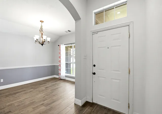 Photo 3 of Sale Pending at 2514 Spring Dusk Ln, Spring, TX 77373 | MLS# 65360104 | Listing updated on 2026-09-15