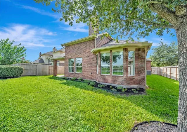 4th image of 2391 Santa Luz Path, League City, TX 77573 | MLS# 75210406