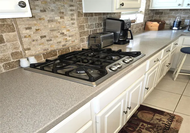 Photo 4 of Single family home for sale at 2431 Oyster Loop Dr, Sugar Land, TX 77478 | MLS# 20503850 | Listing updated on 2026-07-21