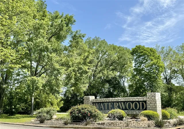 1st image of 0 Queenswood Plaza, Huntsville, TX 77320 | MLS# 78964961