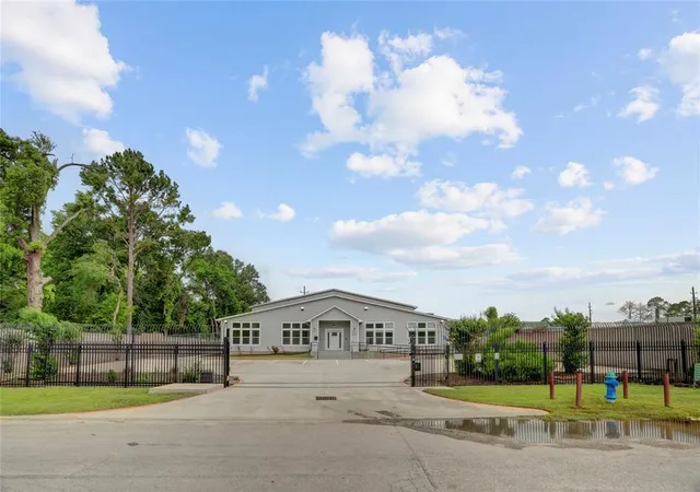 Photo 1 of Sale Pending at 12414 Dawn Rd, Houston, TX 77067 | MLS# 86950838 | Listing updated on 2026-02-22