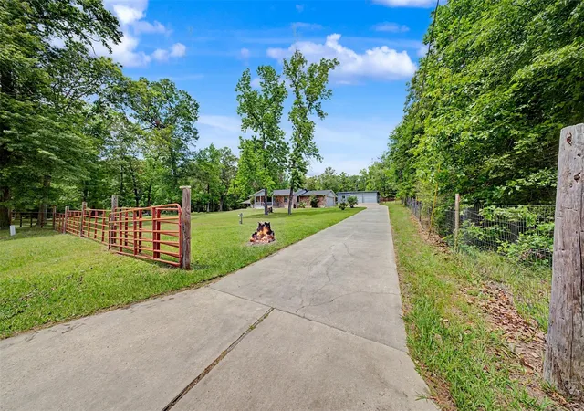 4th image of 573 Sugar St, Livingston, TX 77351 | MLS# 23363169