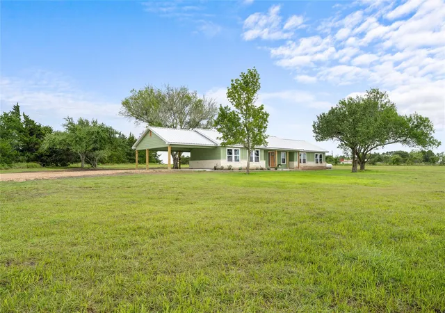 5th image of 1232 Swiss Alp Hills Loop, Schulenburg, TX 78956 | MLS# 83560655