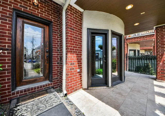 2nd image of 1817 Houston Ave, Houston, TX 77007 | MLS# 10737010
